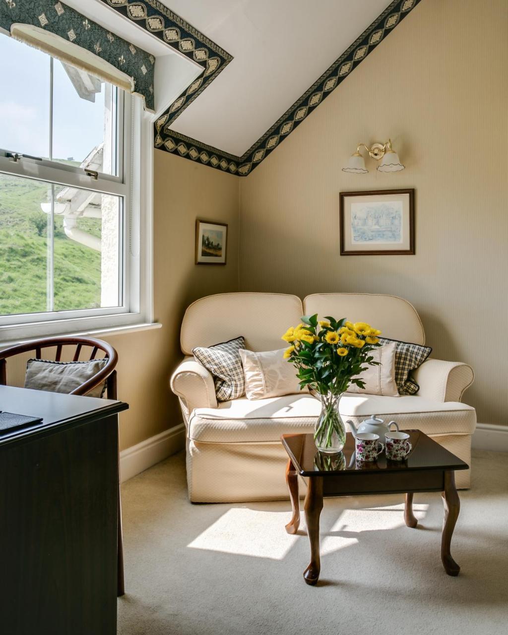 Cleeve Hill Hotel Bishop's Cleeve Екстериор снимка